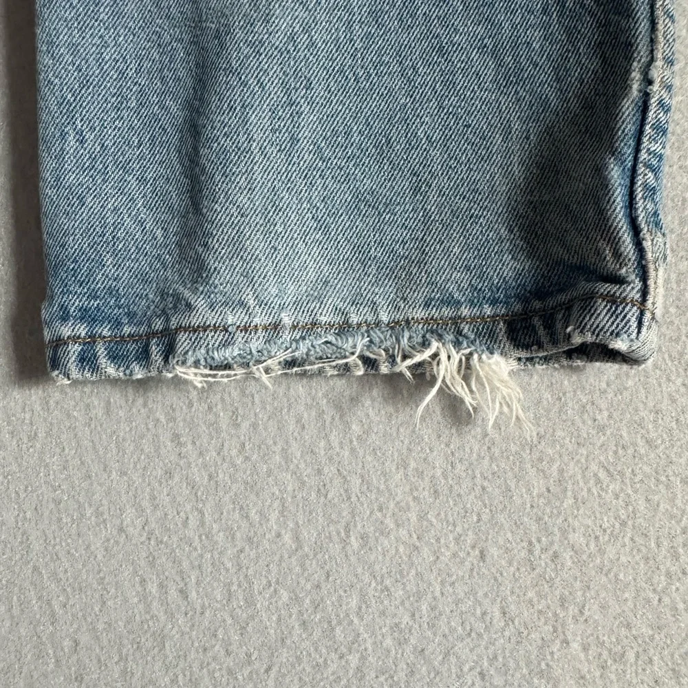 VTG Levi’s 550 Thrashed Grunge Baggy Jeans 32X29 (tag‎ 33X30)